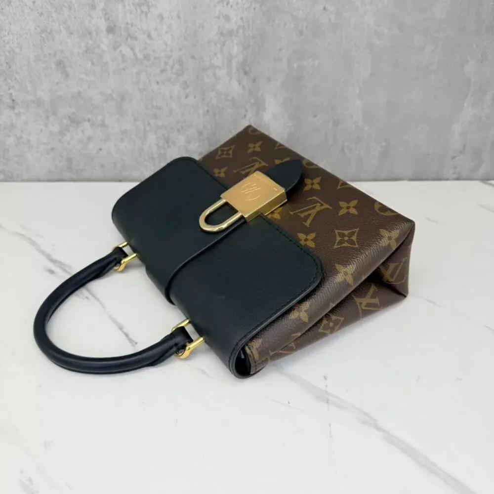 Louis Vuitton Women Pre-Loved Bag Very Good Condition